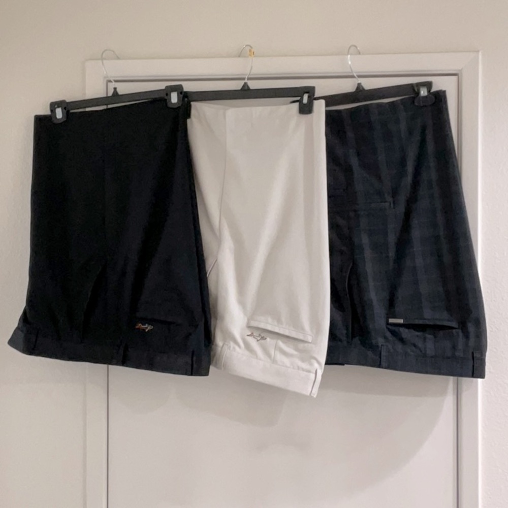 3 Pairs of Greg Norman 38” Golf Shorts